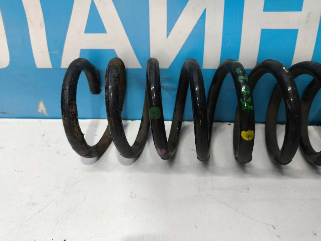 Пружина задняя Kia Ceed 1 2010-2012