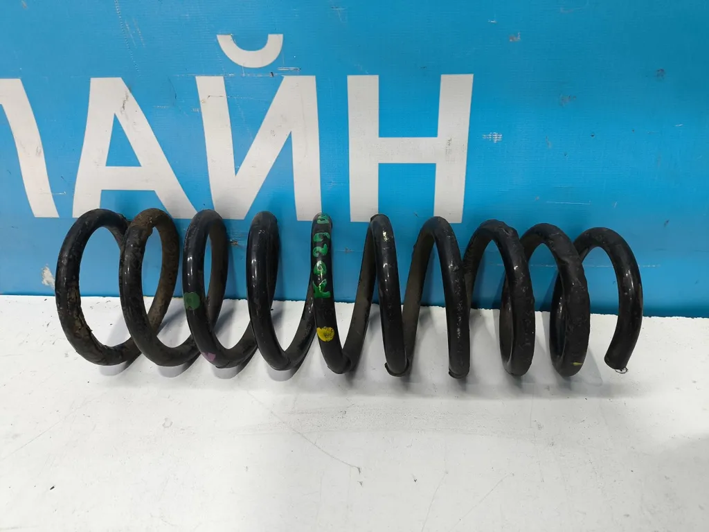Пружина задняя Kia Ceed 1 2010-2012