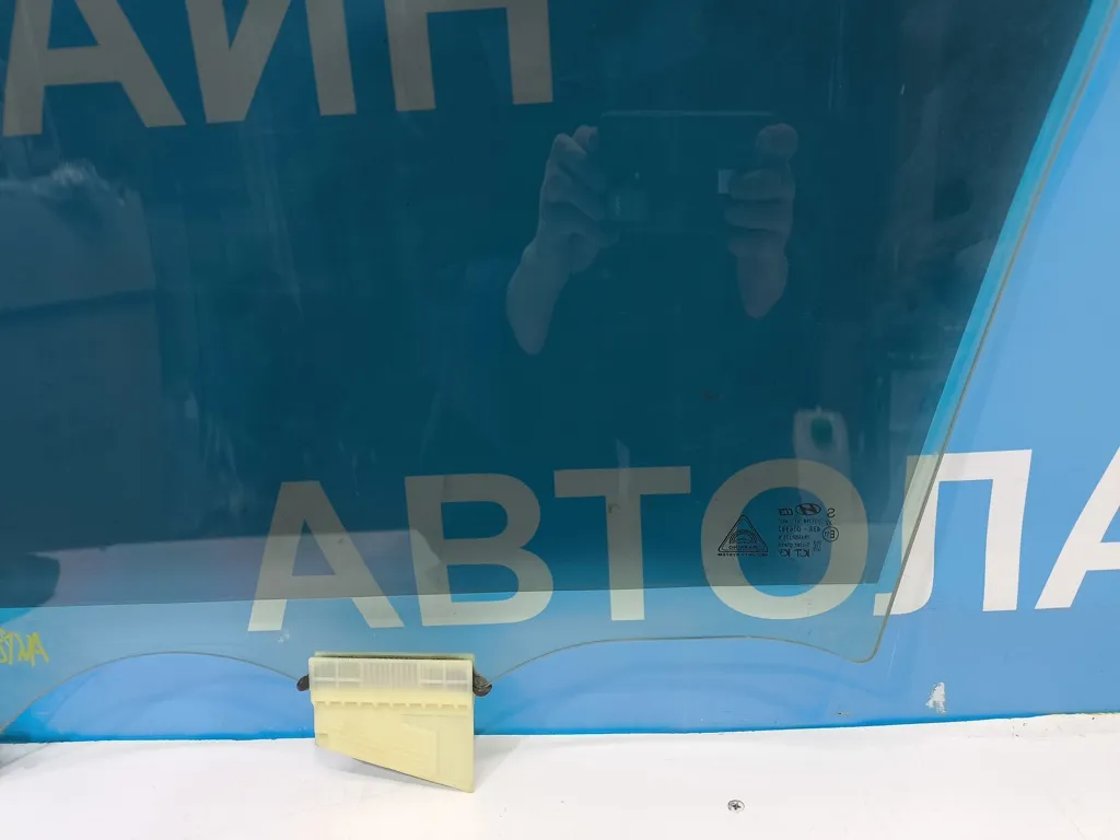 Стекло переднее правое Hyundai Sonata 8 DN 2019-2023