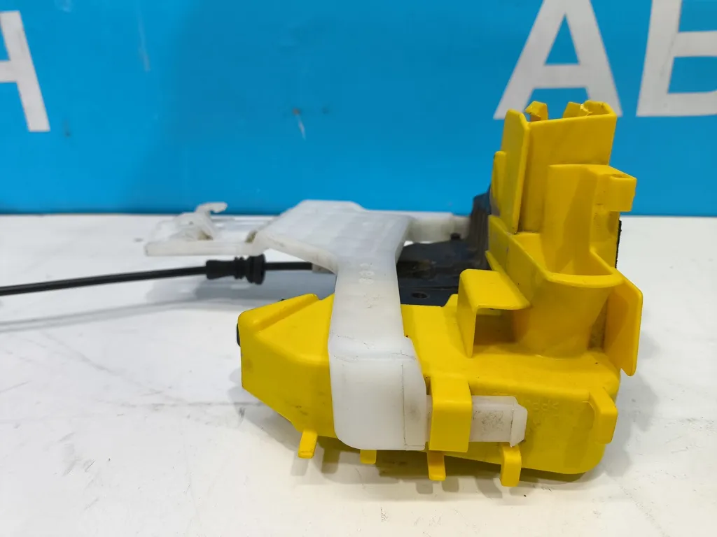 Замок двери передней правой Hyundai Sonata 8 DN 2019-2023