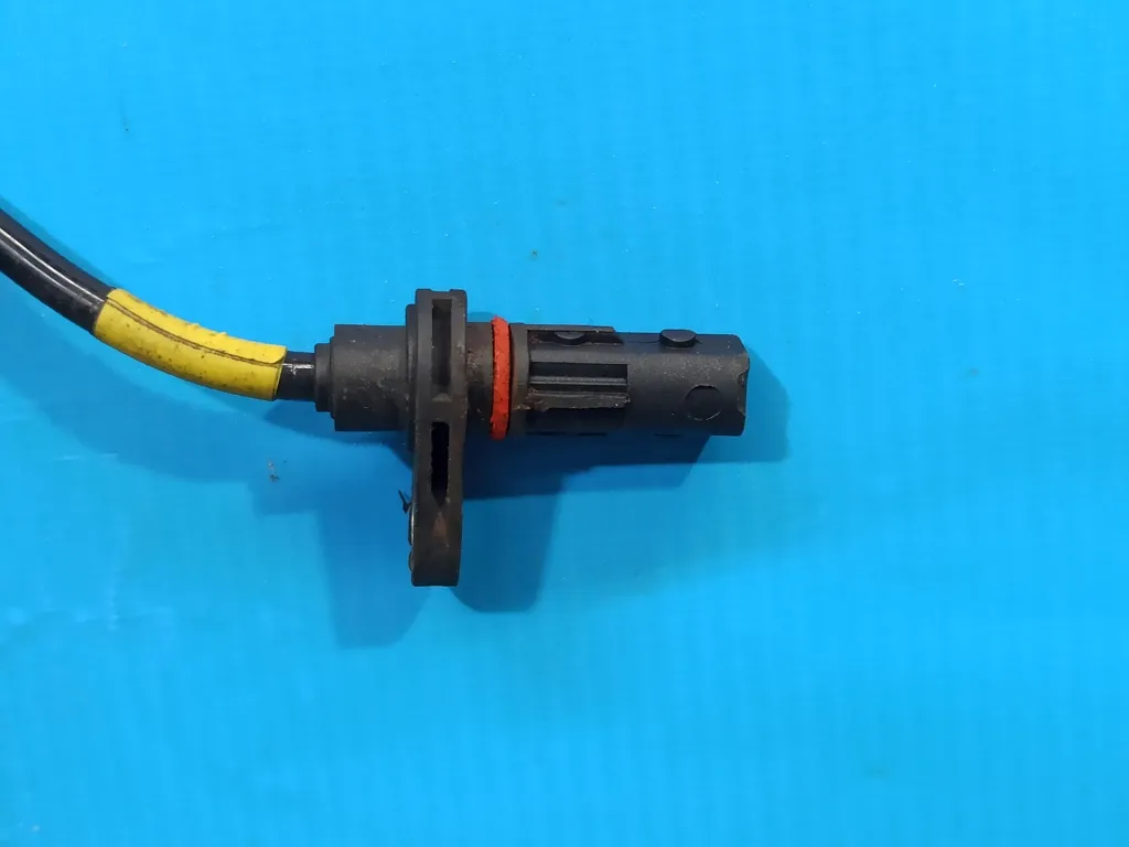 Датчик ABS задний правый Kia Ceed 1 2010-2012