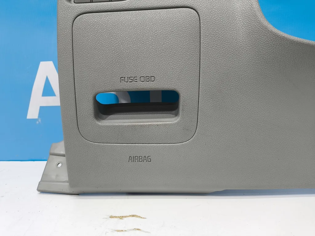 Накладка торпедо левая нижняя Kia Optima 4 JF 2015-2018