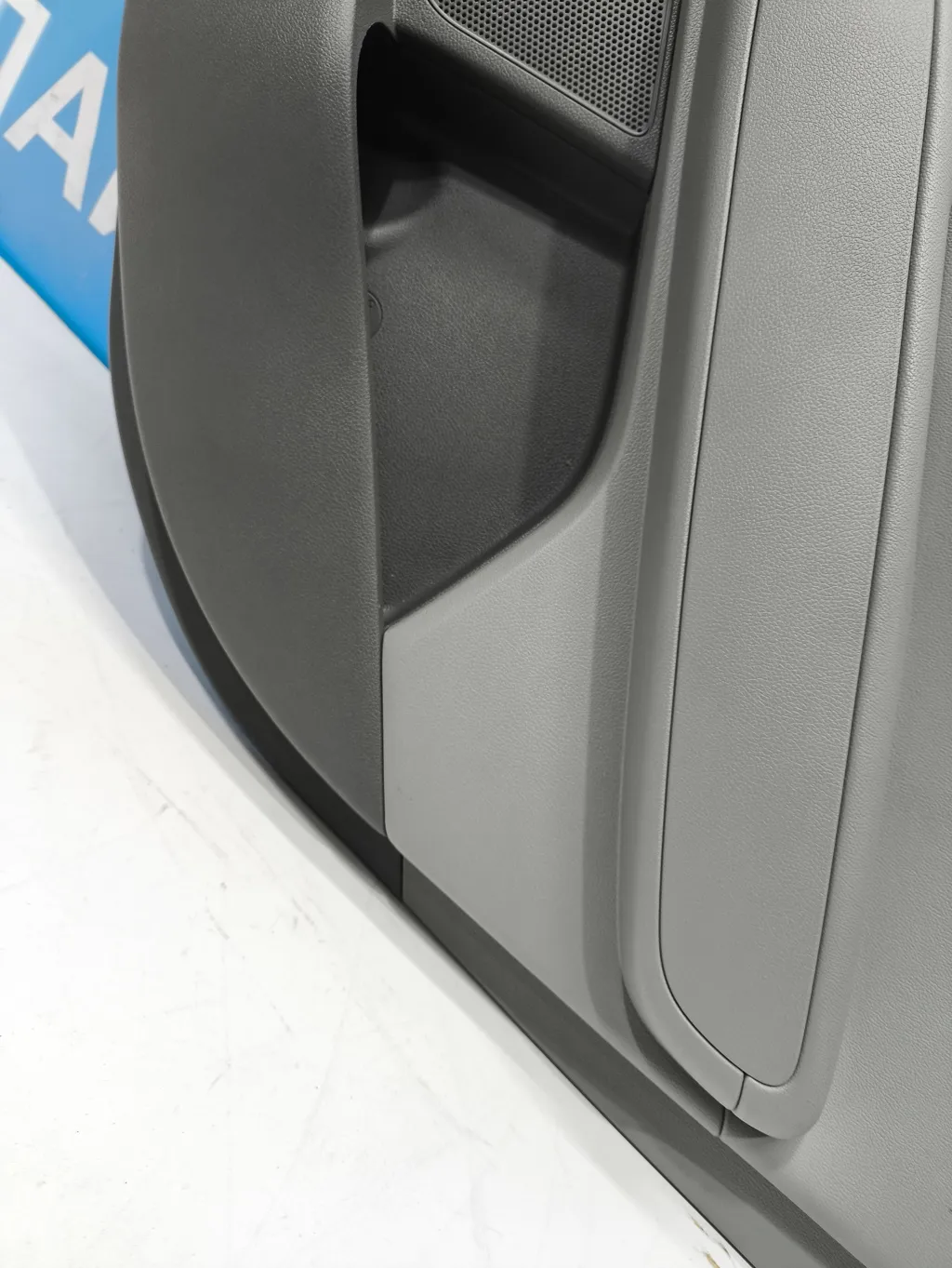 Обшивка двери задней правой Kia Optima 4 JF 2015-2018