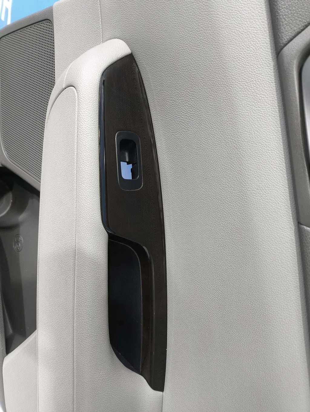 Обшивка двери задней правой Kia Optima 4 JF 2015-2018