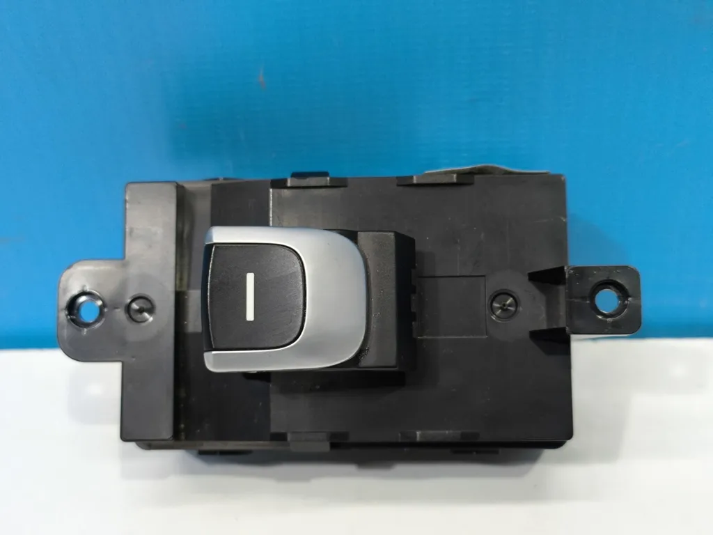 Блок кнопок стеклоподъемника Kia Optima 4 JF 2015-2018