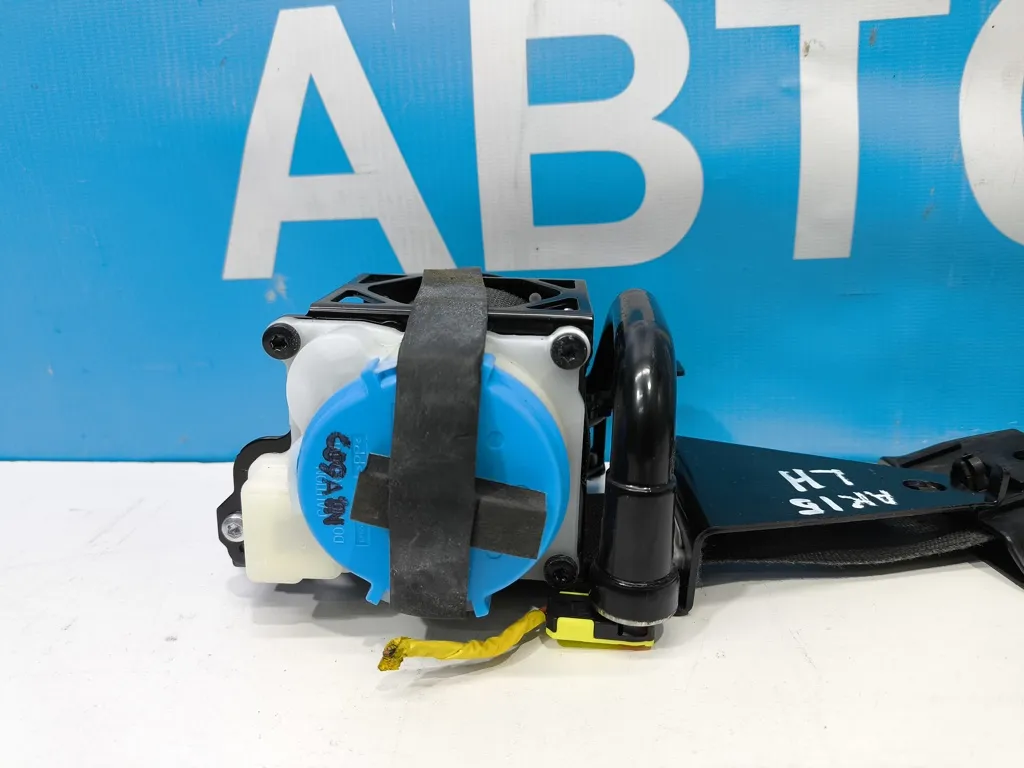 Ремень безопасности левый Hyundai Genesis DH 2 2012-2016