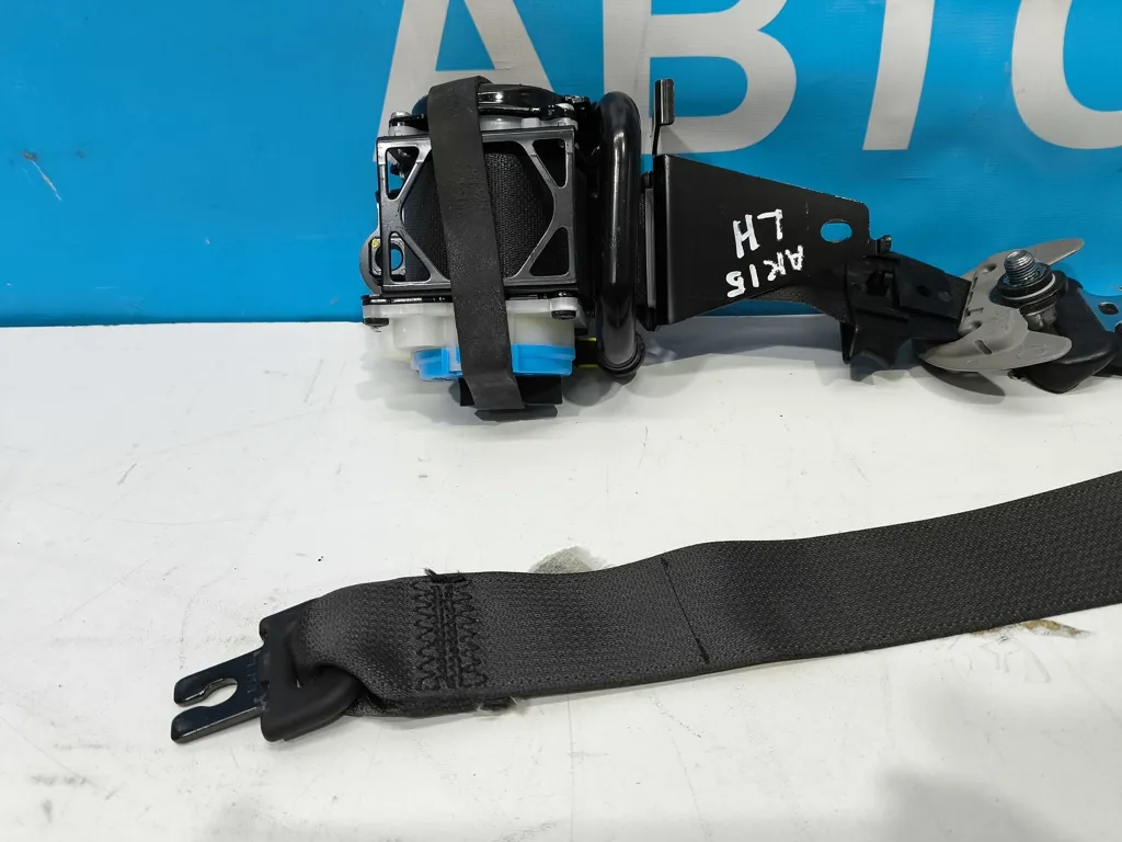 Ремень безопасности левый Hyundai Genesis DH 2 2012-2016