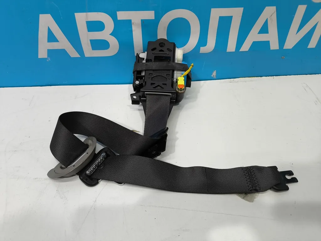 Ремень безопасности левый Hyundai Genesis DH 2 2012-2016