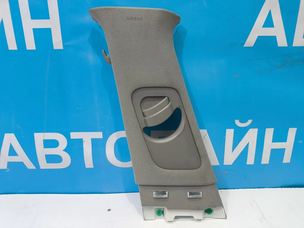 Обшивка средней стойки левой Hyundai Genesis DH 2 2012-2016