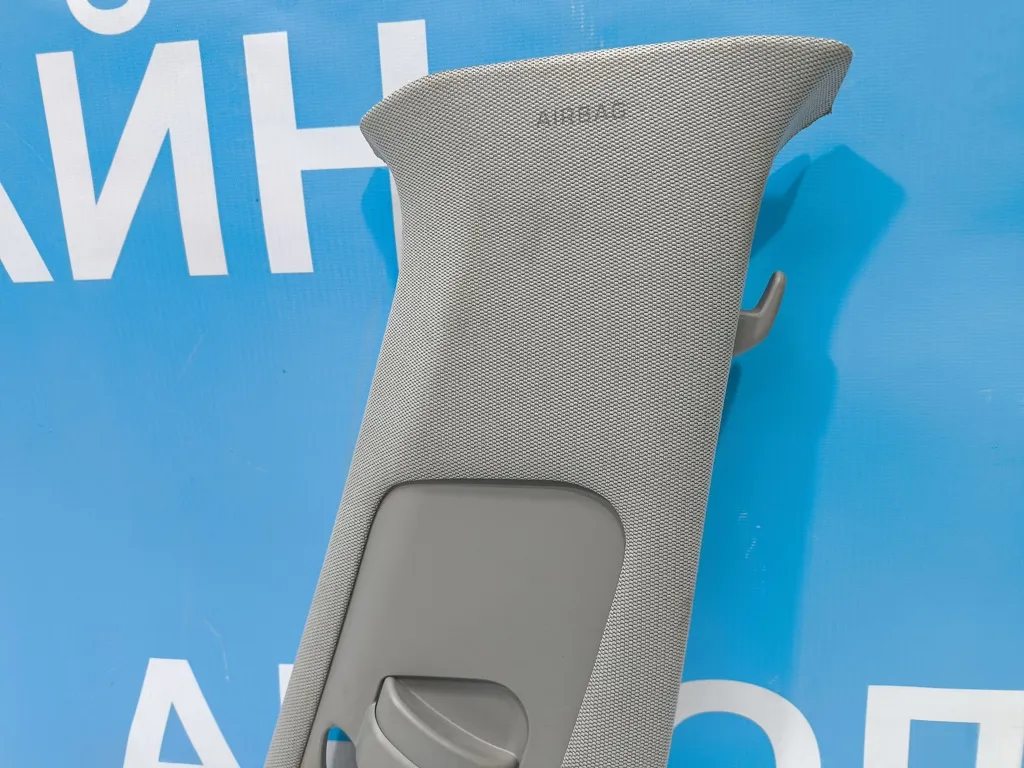 Обшивка средней стойки правой Kia Optima 4 JF 2015-2018