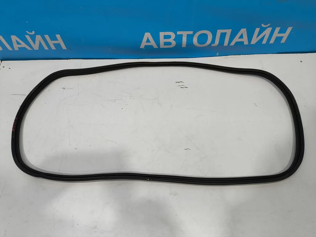 Уплотнитель крышки багажника Hyundai Sonata 8 DN 2019-2023