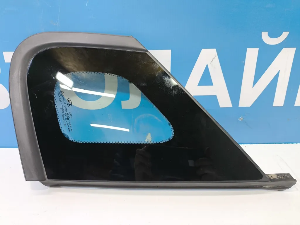 Форточка задняя правая Kia Optima 4 JF 2015-2018