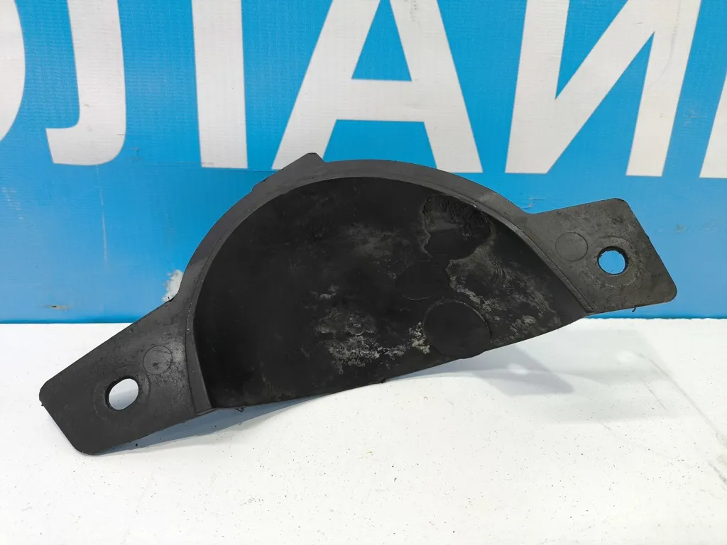 Кронштейн заднего бампера Kia SOUL 2 2013-2016