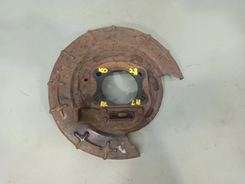 Механизм ручника левый Kia Ceed 1 2010-2012