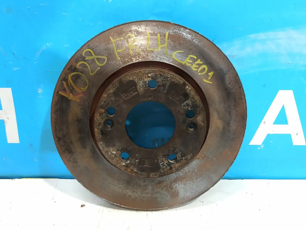 Диск тормозной передний Kia Ceed 1 2010-2012