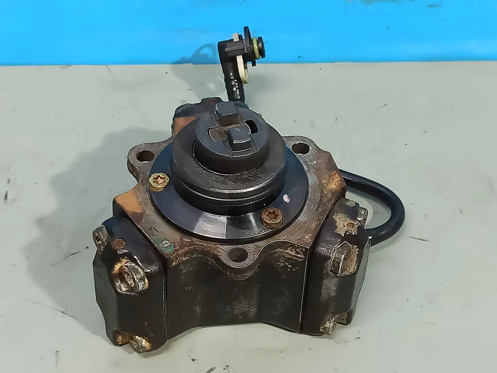 ТНВД Hyundai Santa Fe 1 SM 2000-2005