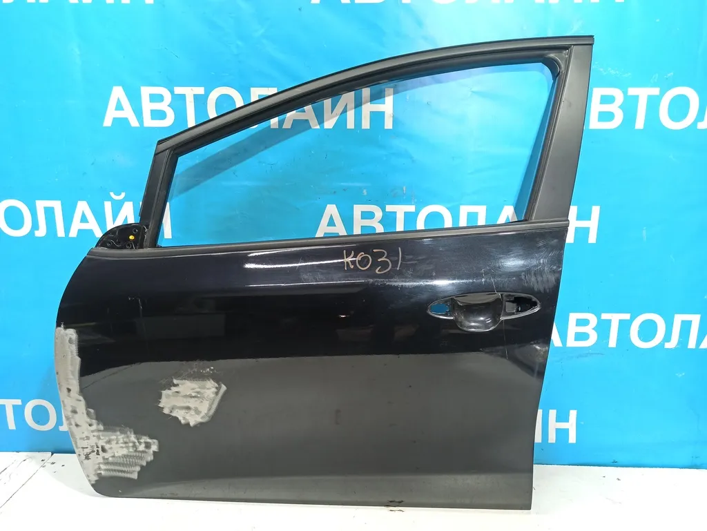Дверь передняя левая Kia Ceed 2 JD 2015-2018