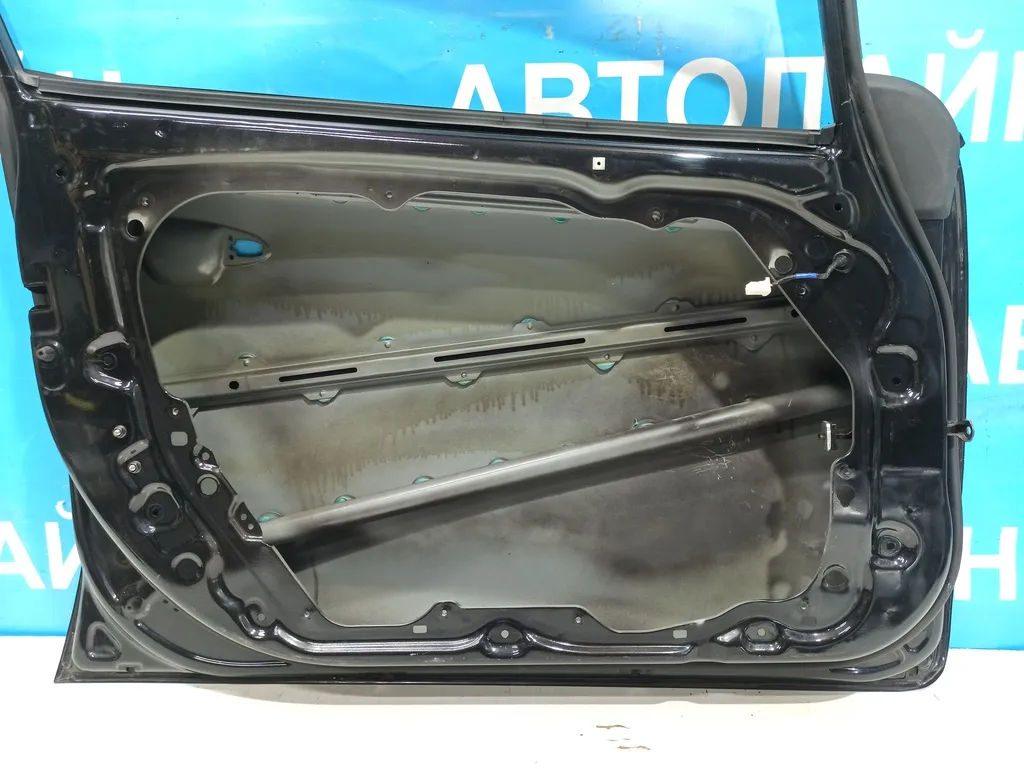 Дверь передняя левая Kia Ceed 2 JD 2015-2018