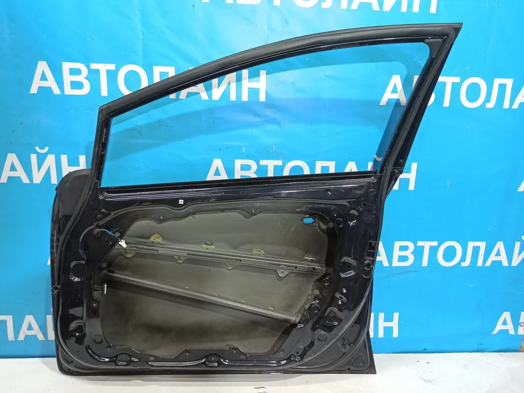 Дверь передняя правая Kia Ceed 2 JD 2015-2018