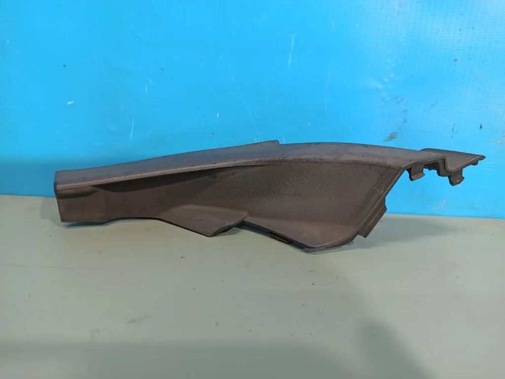 Жабо Hyundai Grand Starex 2007-2015