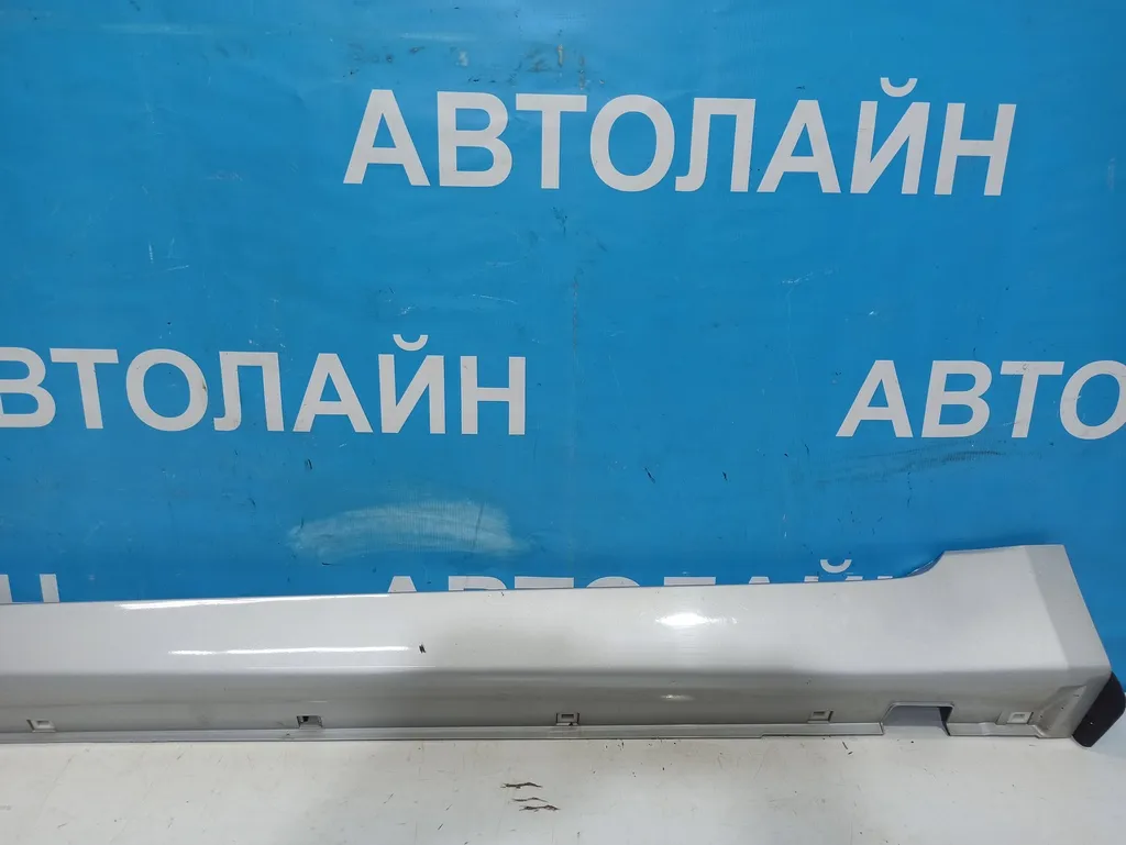 Накладка порога левого Hyundai Genesis DH 2 2012-2016