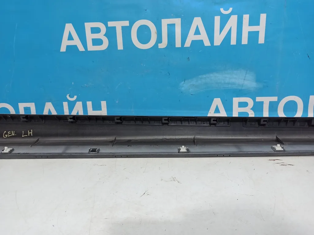 Накладка порога левого Hyundai Genesis DH 2 2012-2016