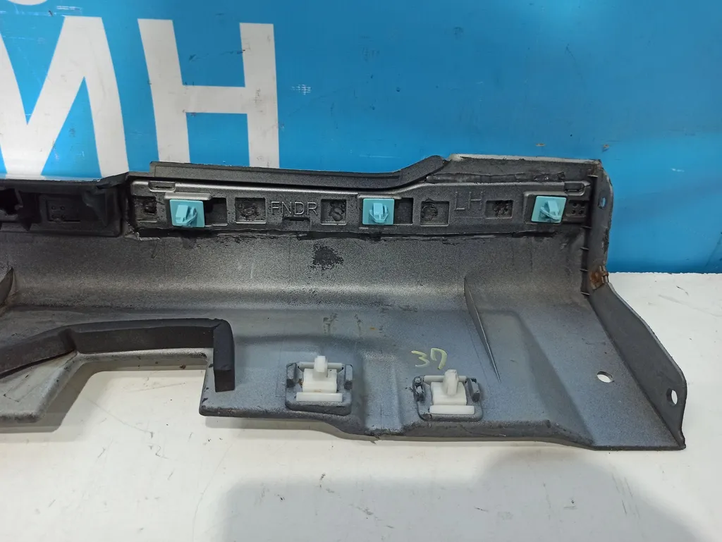 Накладка порога левого Hyundai Genesis DH 2 2012-2016