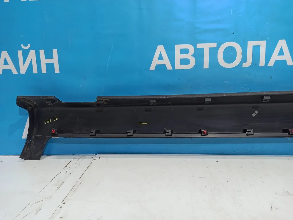 Накладка порога левого Kia Sportage 3 2010-2014