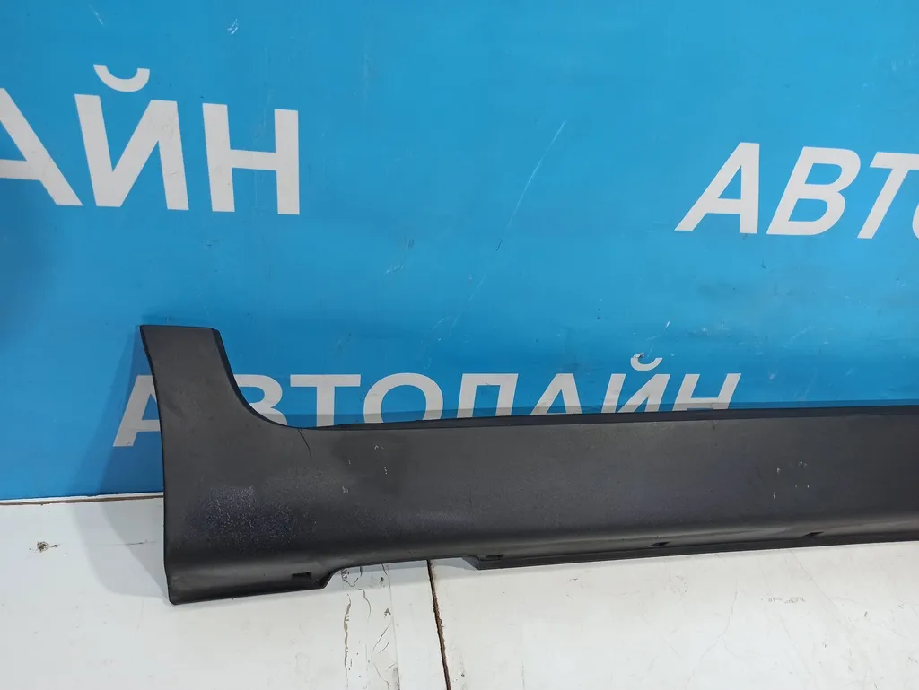 Накладка порога левого Kia Sportage 3 2010-2014