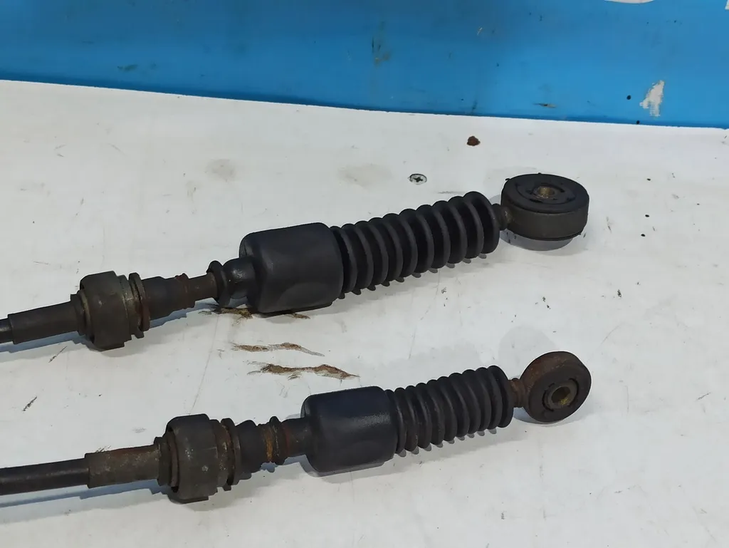 Трос МКПП Hyundai Santa Fe 1 SM 2000-2005