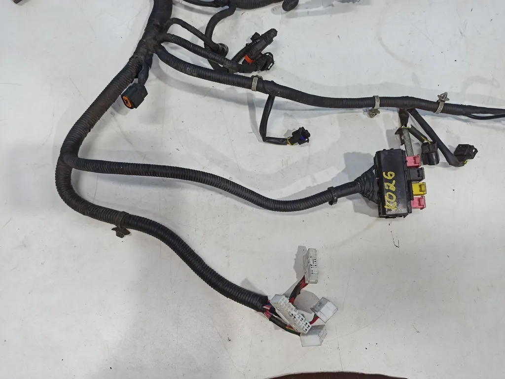 Проводка двигателя Hyundai Santa Fe 1 SM 2000-2005