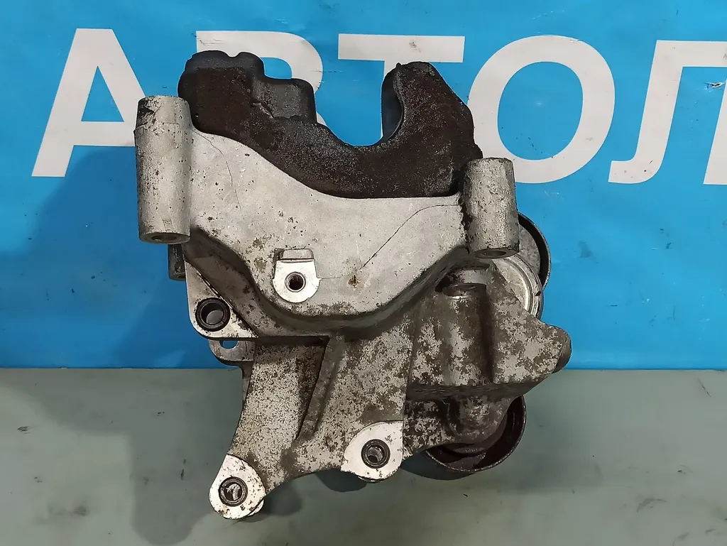 Кронштейн генератора Hyundai Santa Fe 1 SM 2000-2005