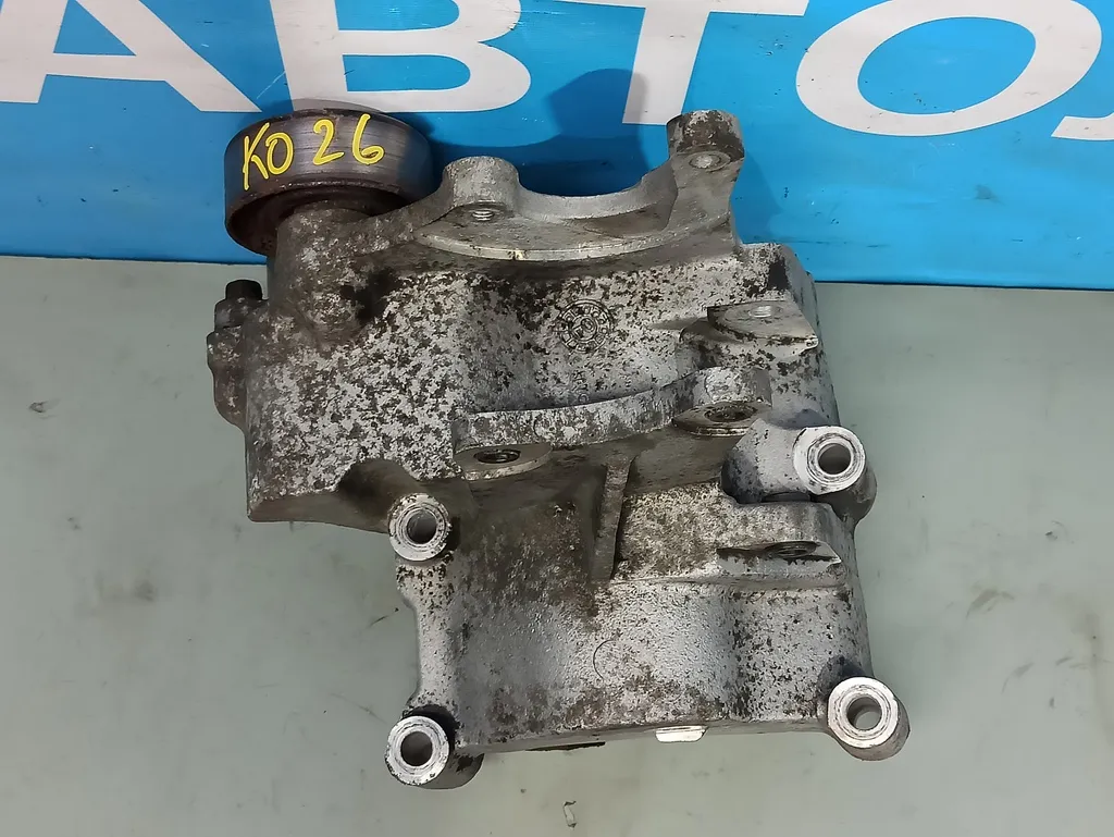 Кронштейн генератора Hyundai Santa Fe 1 SM 2000-2005