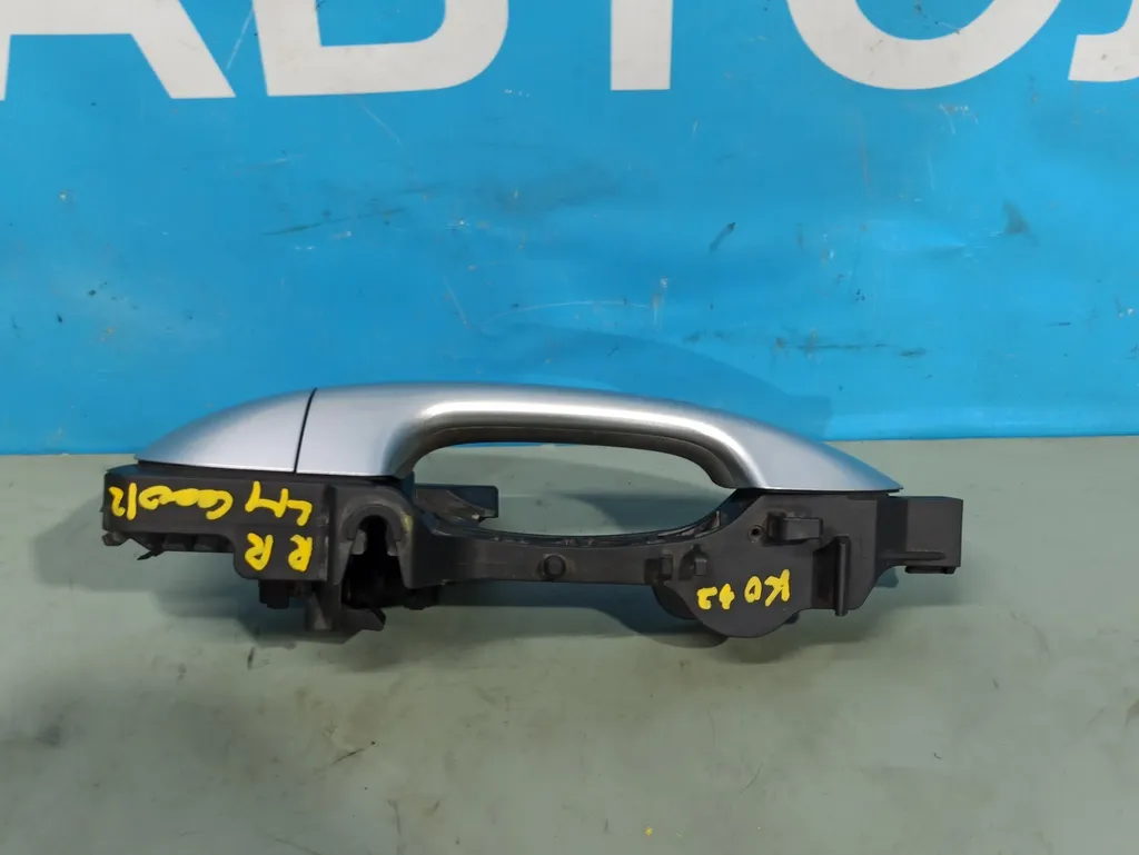 Ручка двери левая Kia Ceed 2 JD 2012-2015