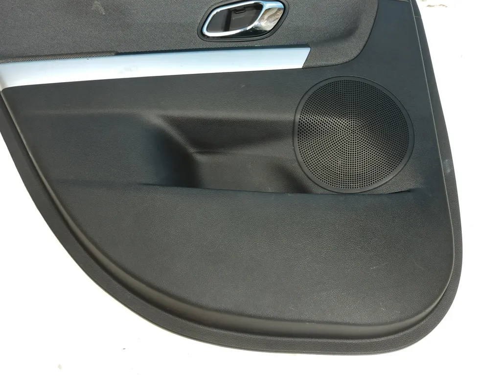 Обшивка двери задней левой Kia Ceed 2 JD 2012-2015