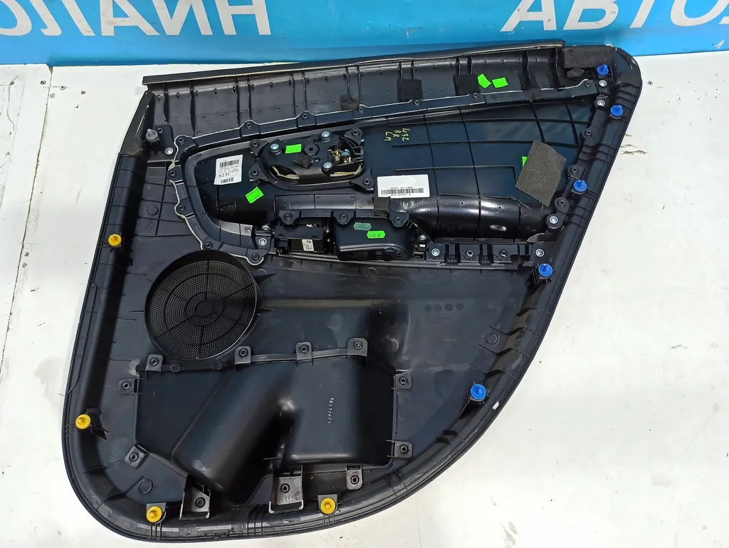 Обшивка двери задней левой Kia Ceed 2 JD 2012-2015