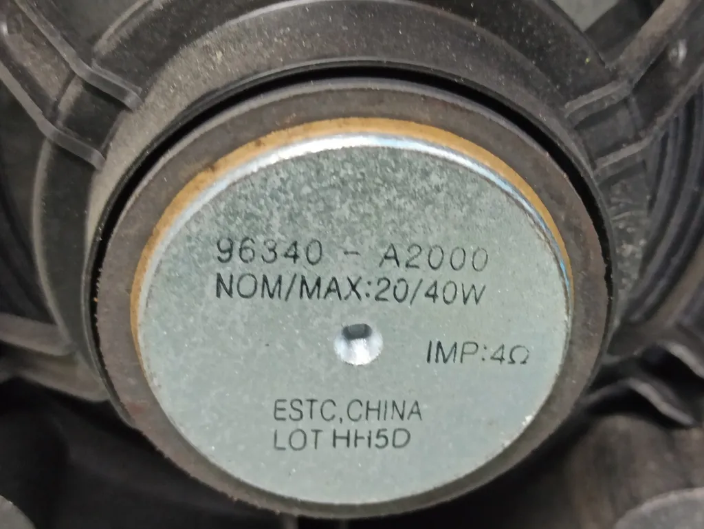 Динамик Kia Ceed 1 2010-2012