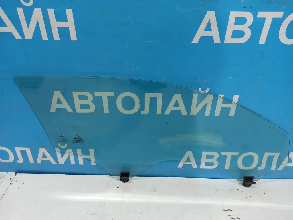 Стекло переднее левое Kia Ceed 1 2010-2012