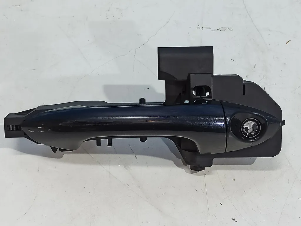 Ручка двери правая Kia Ceed 2 JD 2015-2018