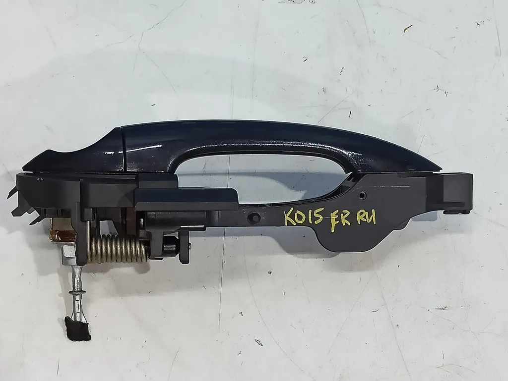 Ручка двери правая Kia Ceed 2 JD 2015-2018