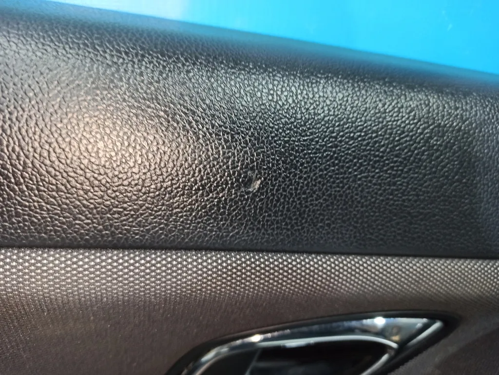 Обшивка двери передней левой Kia Ceed 2 JD 2012-2015