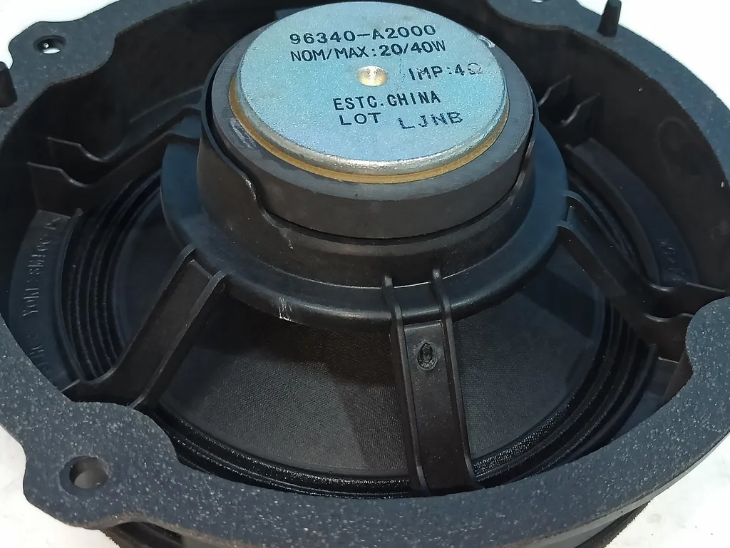 Динамик Kia Ceed 2 JD 2015-2018