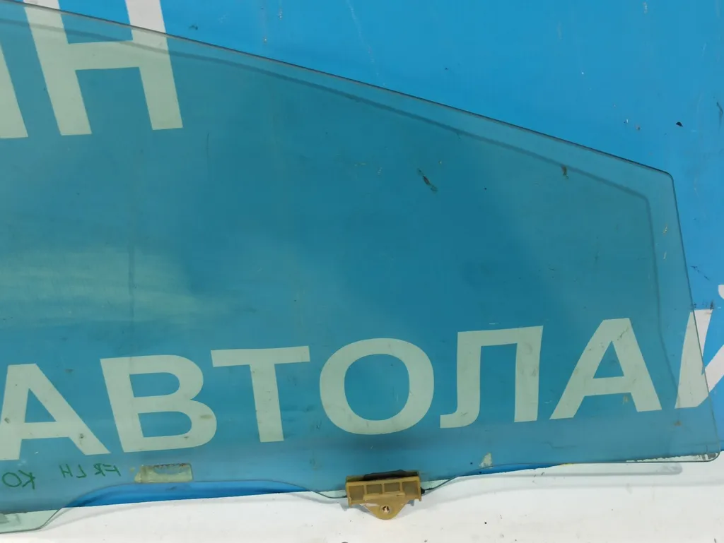 Стекло переднее левое Kia Ceed 2 JD 2015-2018