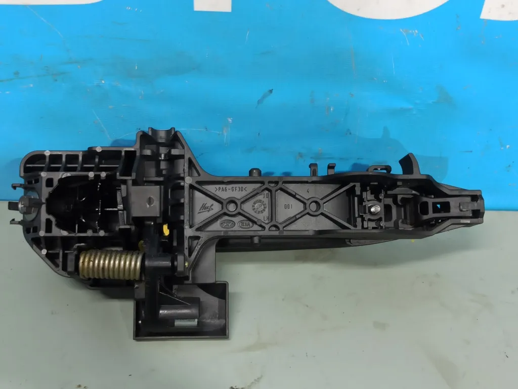 Ручка двери левая Kia Ceed 2 JD 2015-2018