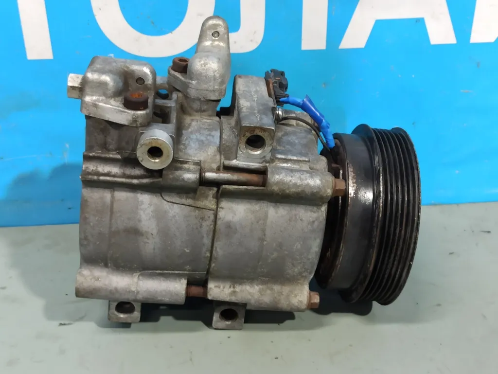 Компрессор кондиционера Hyundai Santa Fe 1 SM 2000-2005