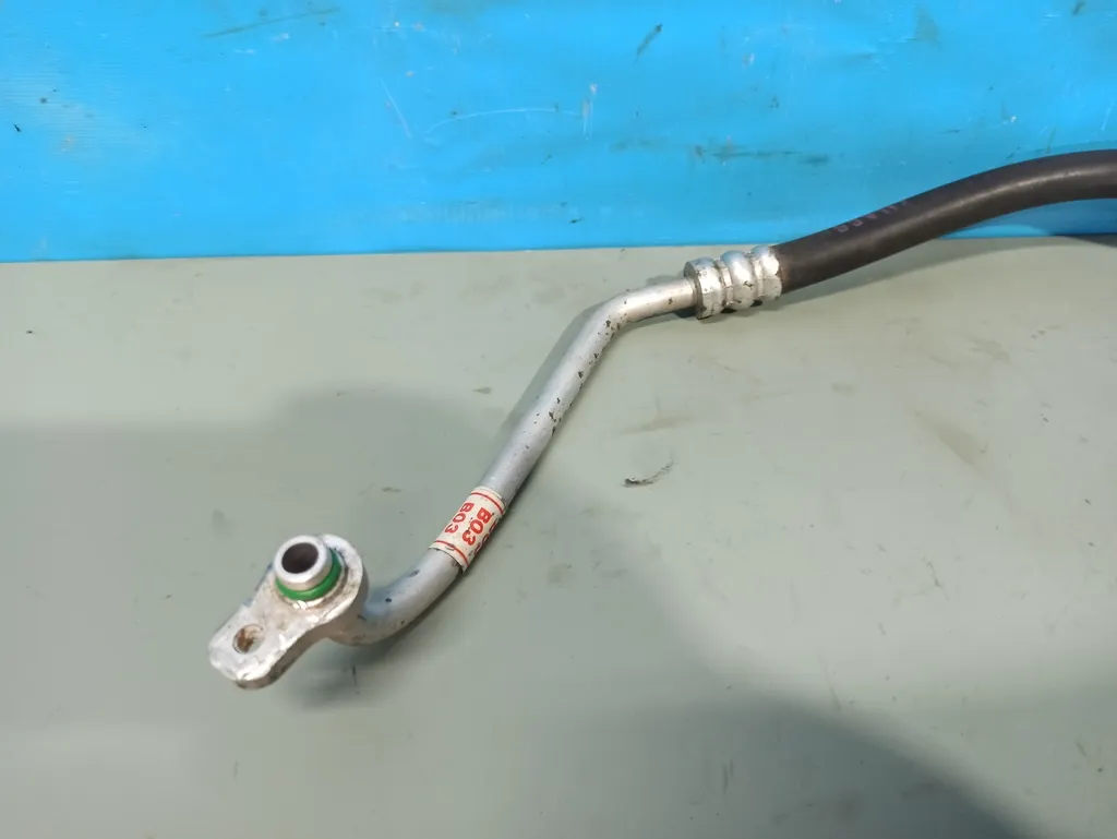 Трубка кондиционера Hyundai Santa Fe 1 SM 2000-2005