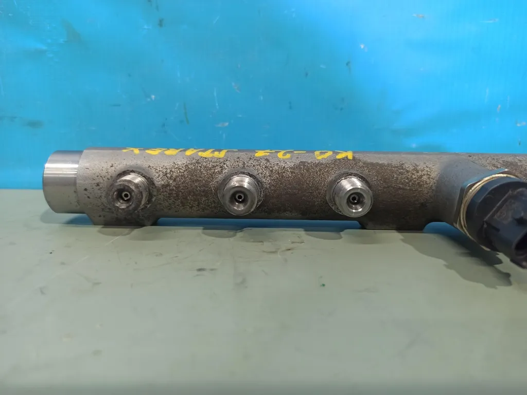 Топливная рампа Hyundai Grand Starex 2007-2015