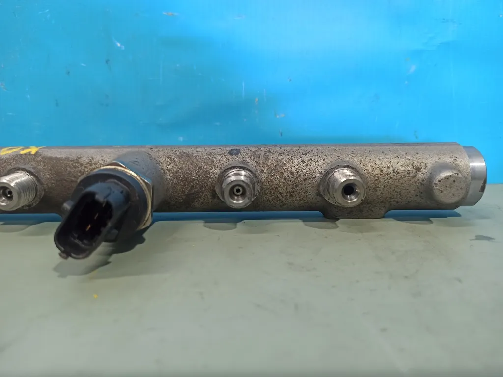 Топливная рампа Hyundai Grand Starex 2007-2015