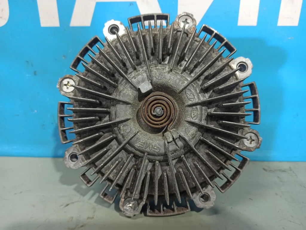 Вискомуфта вентилятора Hyundai Grand Starex 2007-2015