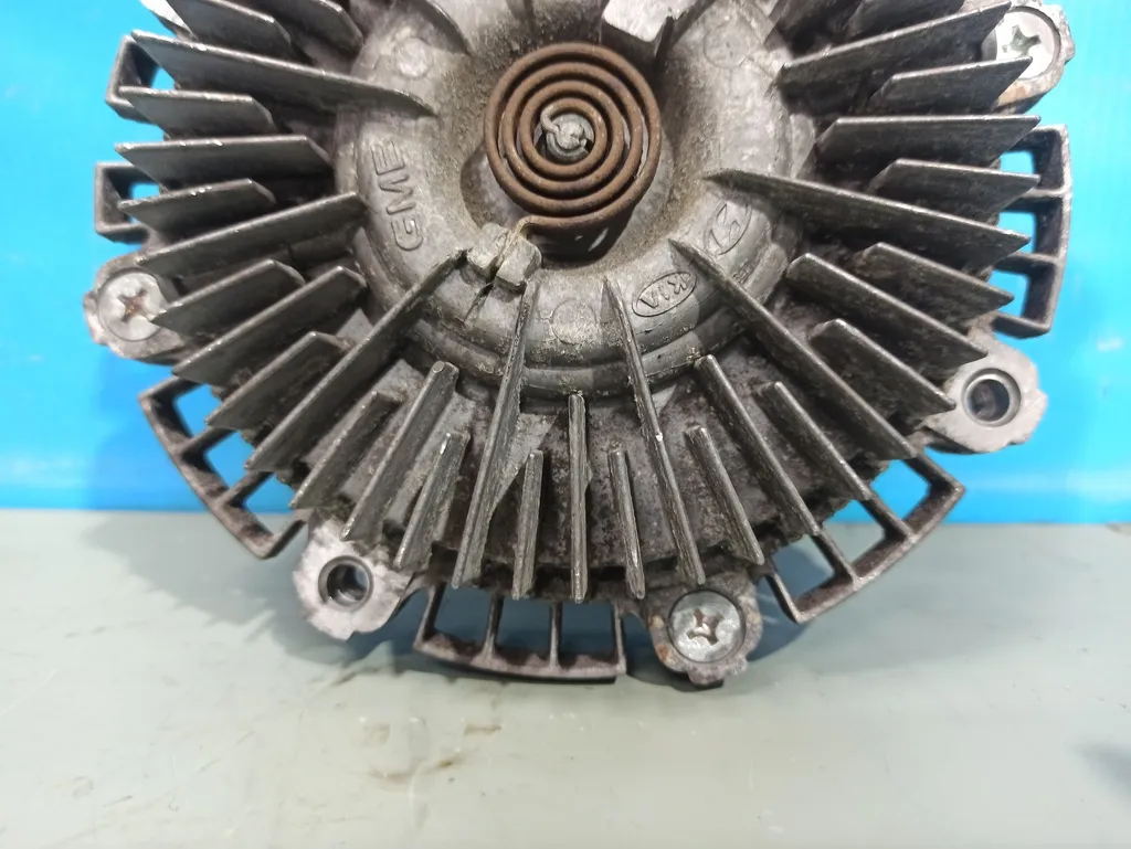 Вискомуфта вентилятора Hyundai Grand Starex 2007-2015